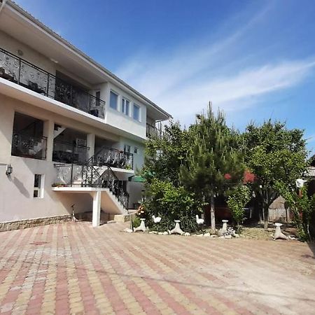 Hotel Zambilelor 3 Două Mai Exterior foto