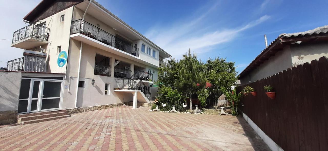 Hotel Zambilelor 3 Două Mai Exterior foto